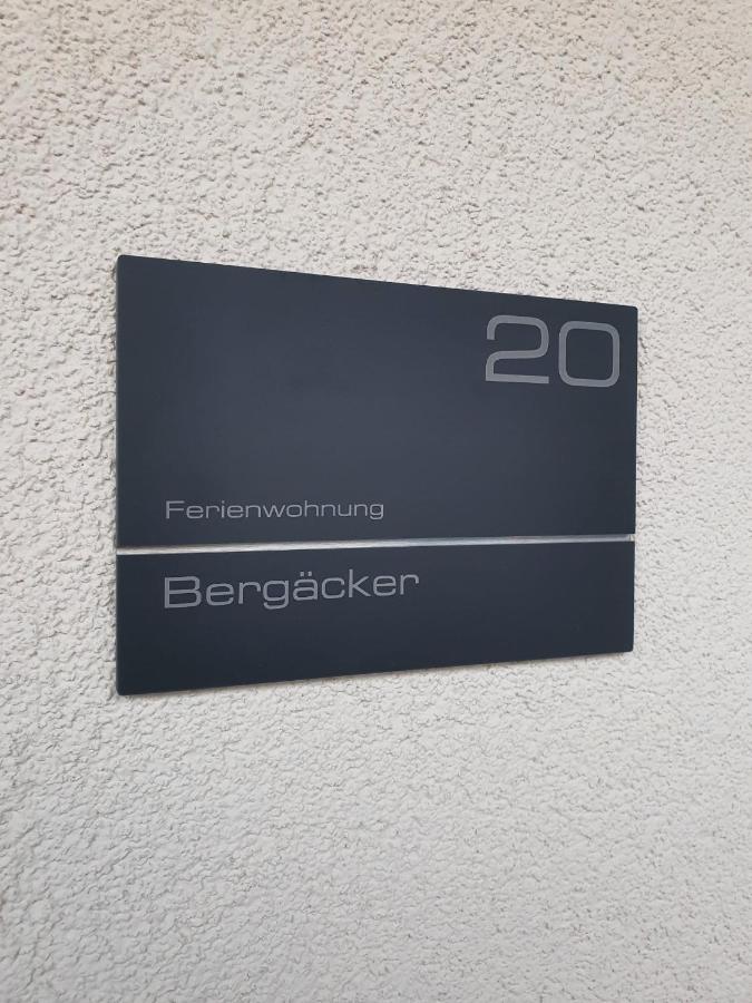 Ferienwohnung Bergaecker Нойальбенройт Екстер'єр фото